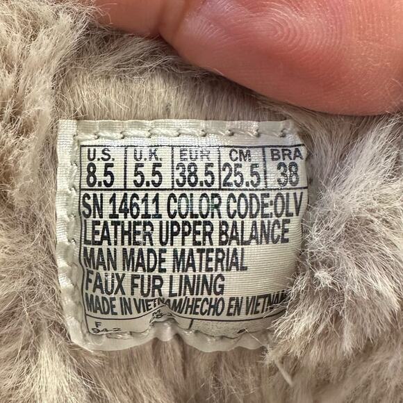 Skechers On The Go Winter Chill Suede Olive Faux Fur Lined Boots Size 8.5 - Picture 8 of 8